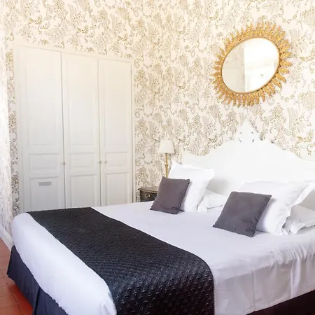 Chateau Du Clair De Lune - Boutique Luxury Otel