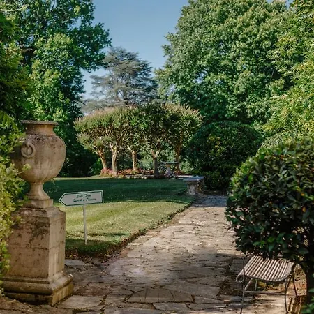 Chateau Du Clair De Lune - Boutique Luxury