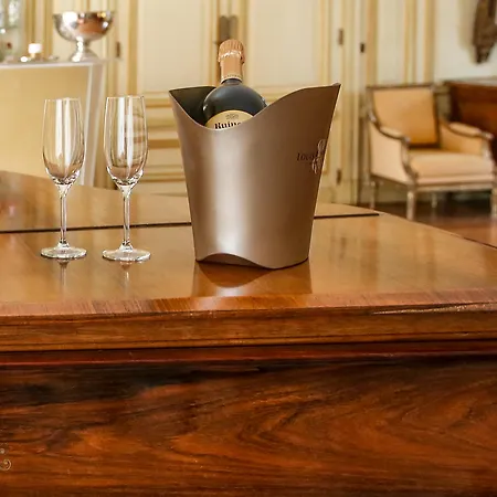 Otel Chateau Du Clair De Lune - Boutique Luxury Biarritz