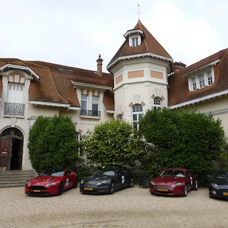 Chateau Du Clair De Lune - Boutique Luxury Готель Біарріц