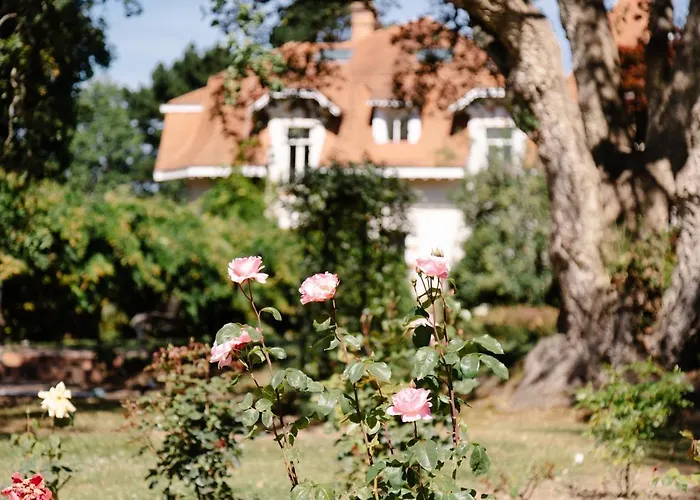 Готель Chateau Du Clair De Lune - Boutique Luxury 4*