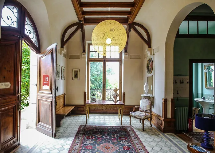 Chateau Du Clair De Lune - Boutique Luxury