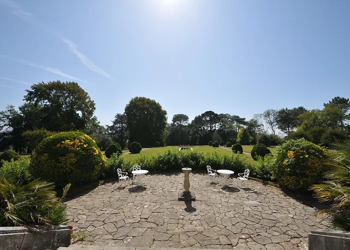 Chateau Du Clair De Lune - Boutique Luxury Готель Біарріц