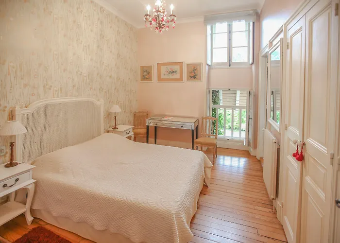 Готель Chateau Du Clair De Lune - Boutique Luxury Біарріц