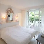 酒店 Chateau Du Clair De Lune - Boutique Luxury 4*