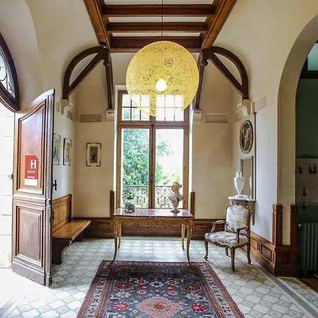 Chateau Du Clair De Lune - Boutique Luxury