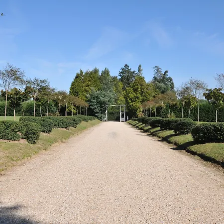 Chateau Du Clair De Lune - Boutique Luxury Hotel Biarritz