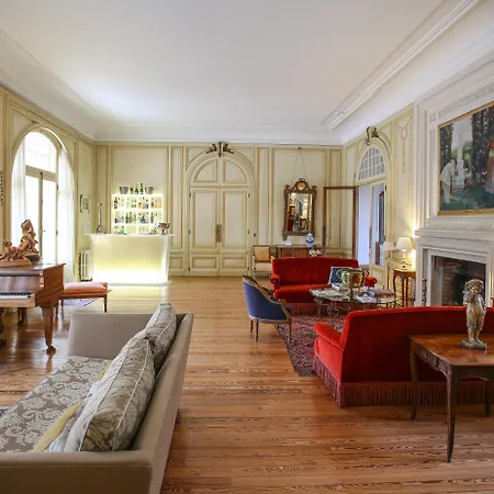 Chateau Du Clair De Lune - Boutique Luxury فندق