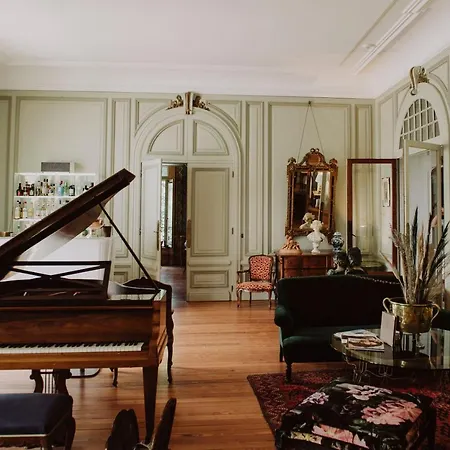Chateau Du Clair De Lune - Boutique Luxury 4* بياريتز