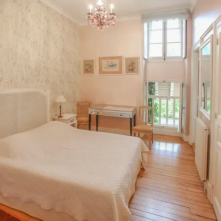 فندق Chateau Du Clair De Lune - Boutique Luxury بياريتز