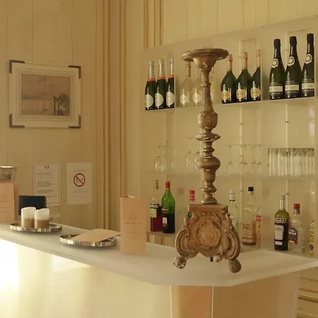 Chateau Du Clair De Lune - Boutique Luxury بياريتز