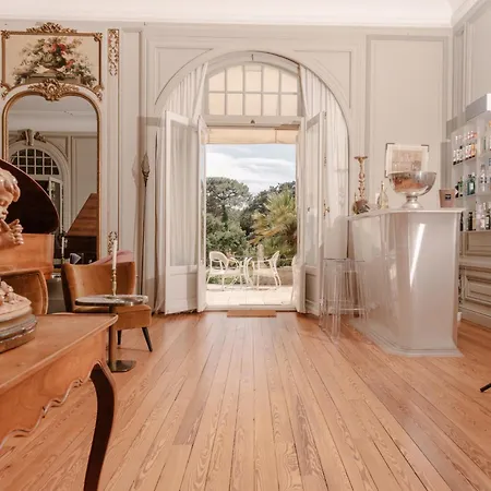 فندق Chateau Du Clair De Lune - Boutique Luxury 4*