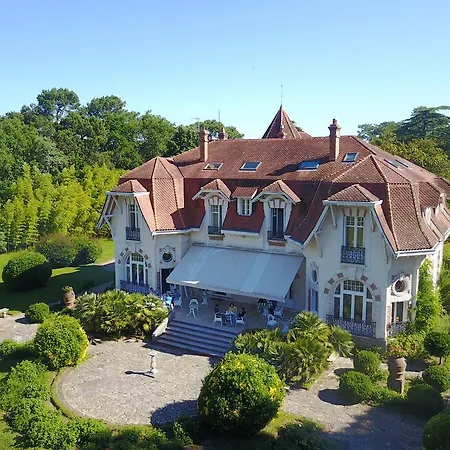 Chateau Du Clair De Lune - Boutique Luxury 4* Biarritz