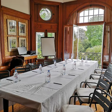 Chateau Du Clair De Lune - Boutique Luxury 4* ビアリッツ